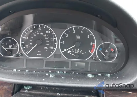 2003 BMW 330I из США, поврежденный, VIN WBAEV53403KM30524